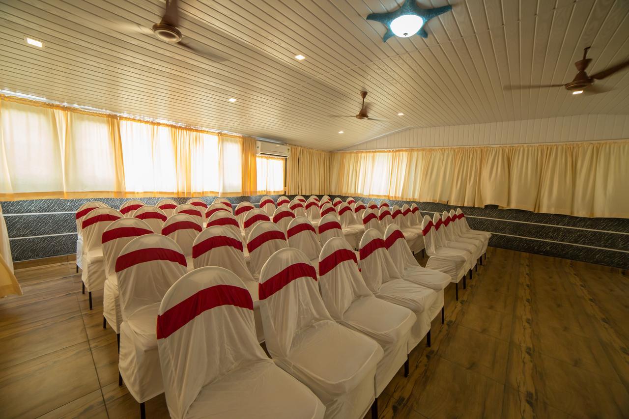 เซาท์ เกท เรซิเดนซี Hotel Kochi ภายนอก รูปภาพ
